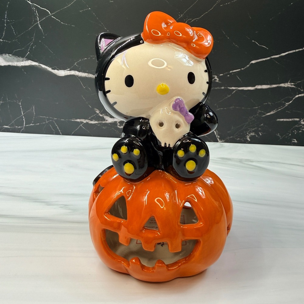 Sanrio Hello Kitty Blue Sky Clayworks Halloween Pumpkin Tea Light Holder 2025